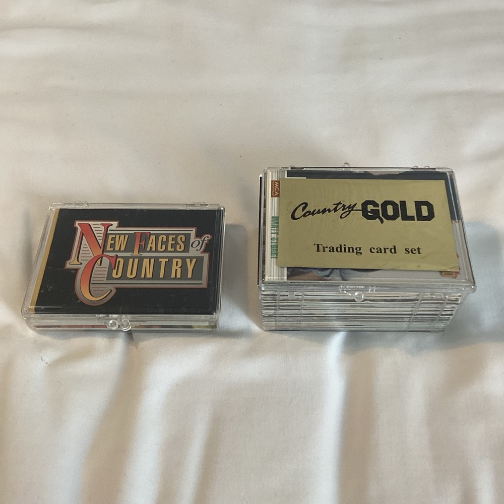 COUNTRY GOLD: set of 100+ country music artist collector trading cards 1993